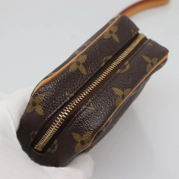 LOUIS VUITTON Monogram Trousse Wapity Pouch M58030 LV Auth 118240 - Picture 6 of 16
